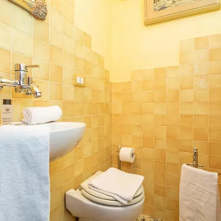 Colosseum Classy Daire