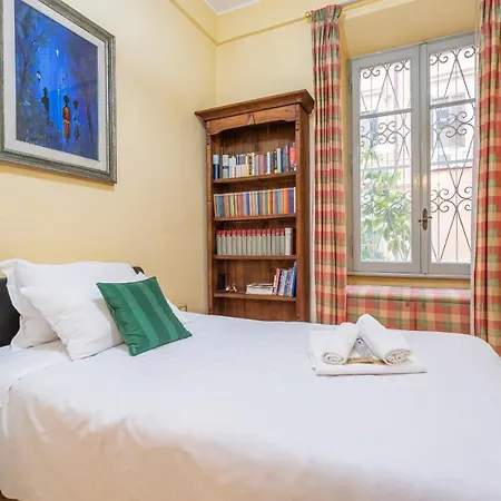 Colosseum Classy Daire Roma